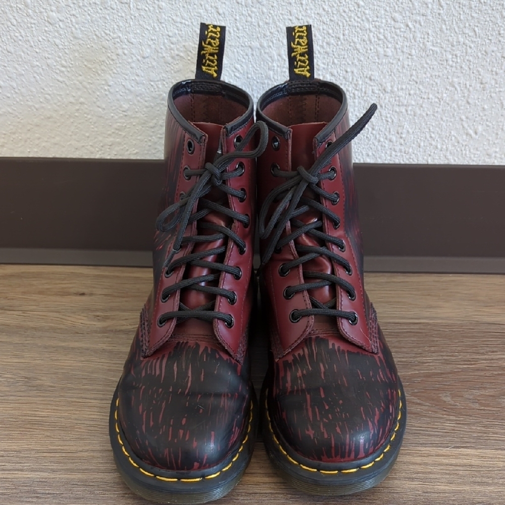 Dr. Martens 1460 SMOOTH LEATHER LACE UP BOOTS - Cherry Red Smooth - Size 7 - Picture 4 of 12